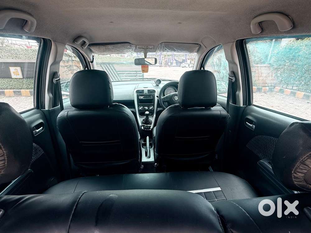 Maruti Suzuki Ritz Genus Vxi, 2013, Petrol