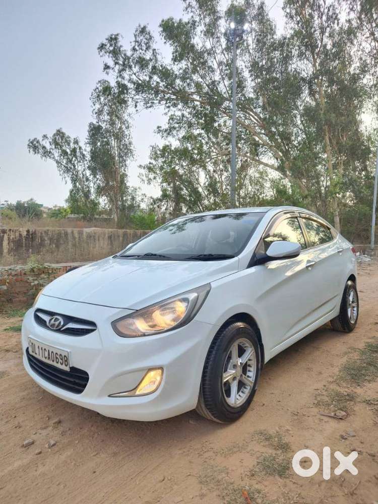 Hyundai Verna Vtvt 1.6 Sx, 2012, Petrol