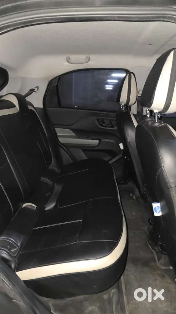 Tata Punch Adventure Rhythm Pack Mt