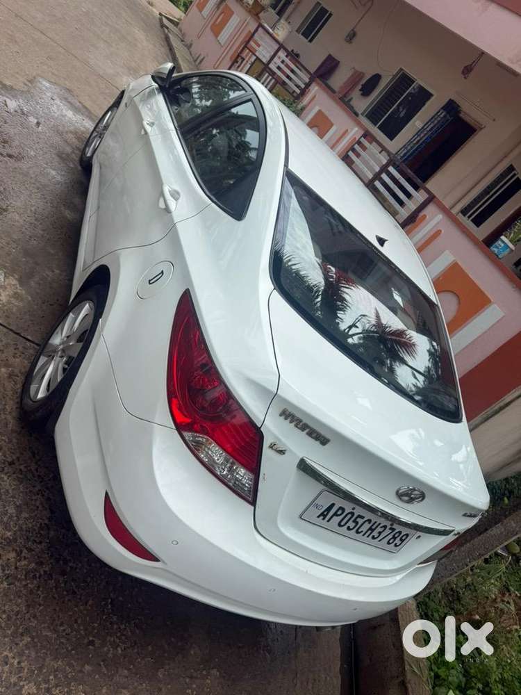 Hyundai Verna 2012 Diesel Well Maintained