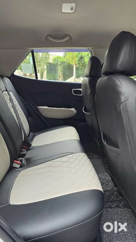 Hyundai Venue 1.0 S (o) Turbo Imt, 2023, Petrol