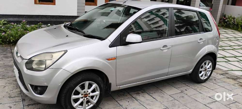 Ford Figo Titanium Diesel 2010