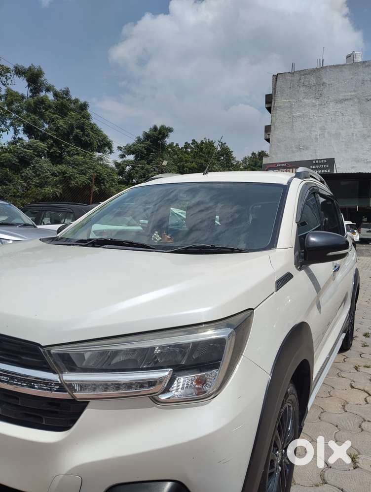 Maruti Suzuki Xl6 1.5 Alpha At, 2020, Petrol