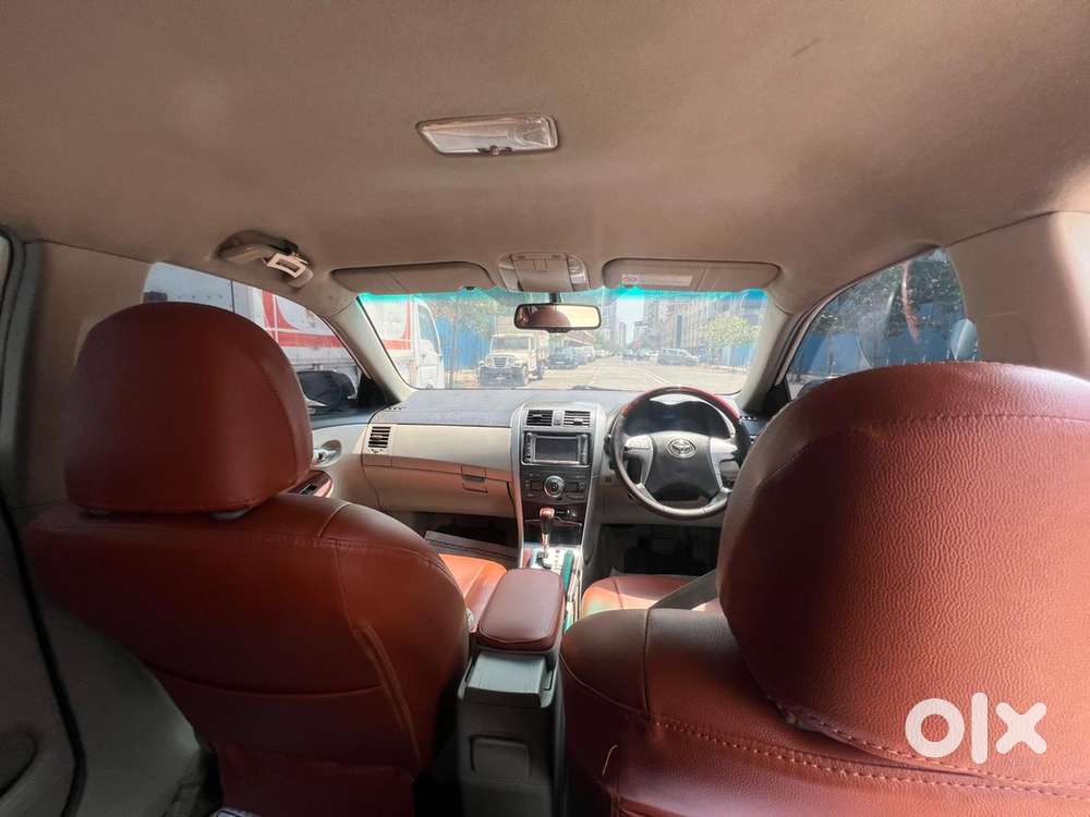 Toyota Corolla Altis 2012 Petrol Well Maintained