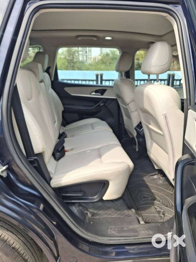 Mahindra Xuv700 2.2 Ax 7 Diesel At Str Awd, 2022, Diesel
