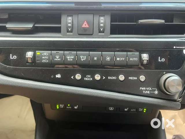 Lexus Es, 2023, Petrol