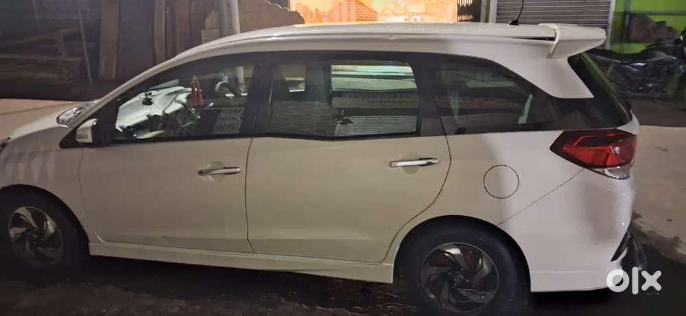 Honda Mobilio 1.5 V 2015