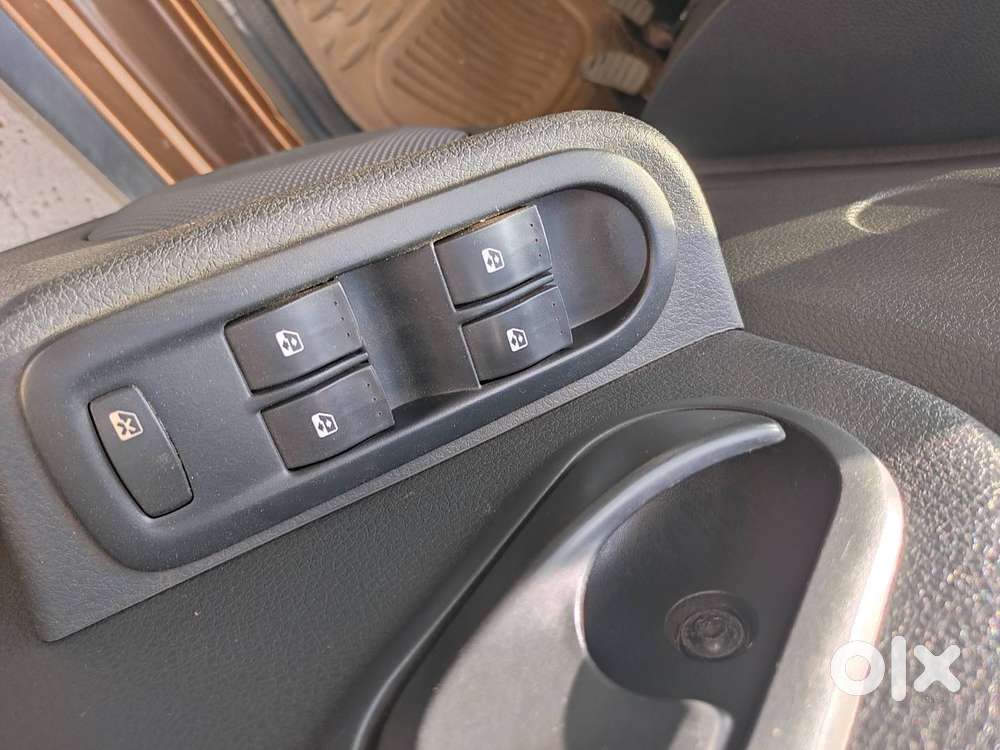 2013 Renault Duster.