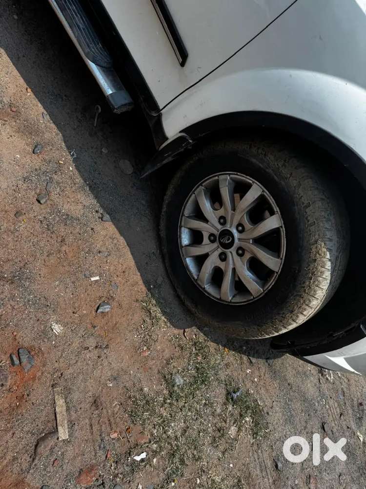 Mahindra Xuv500 2016 Diesel Well Maintained