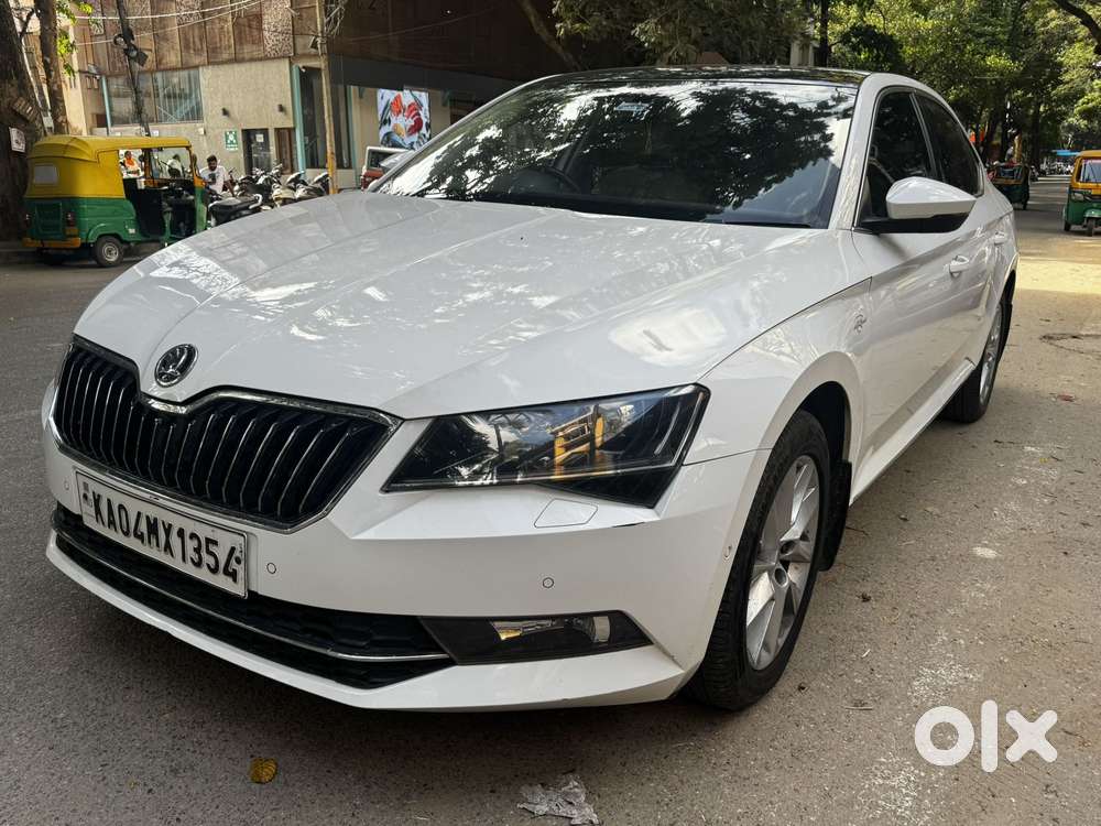Skoda Superb L&k 1.8 Tsi At, 2019, Petrol