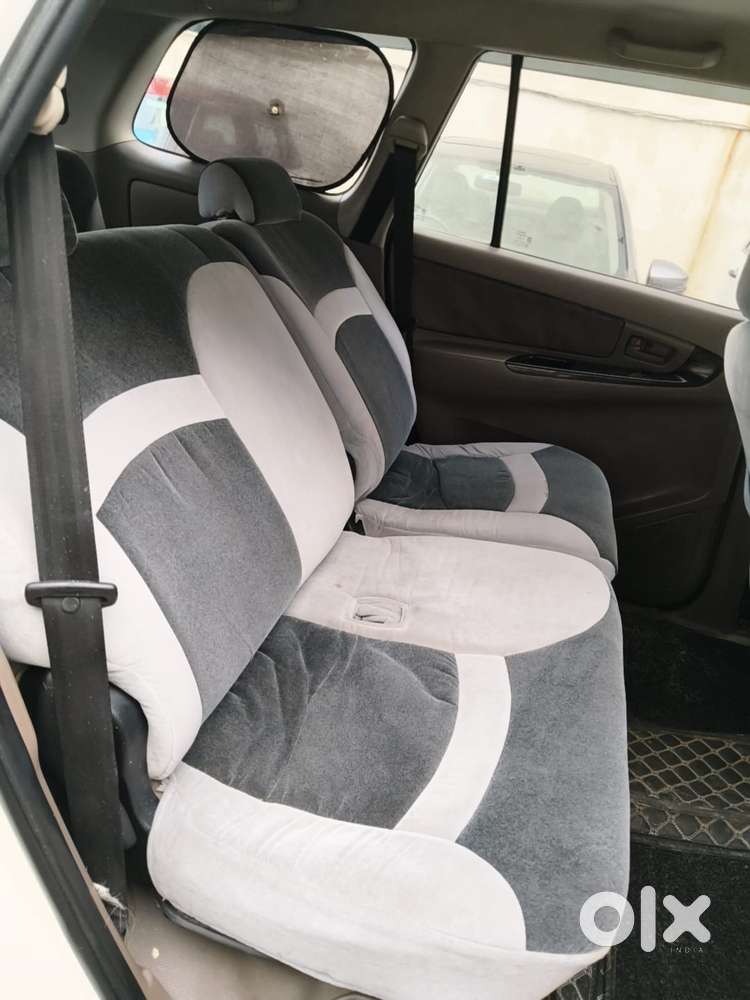 Toyota Innova 2.5 G (diesel) 7 Seater, 2015, Diesel