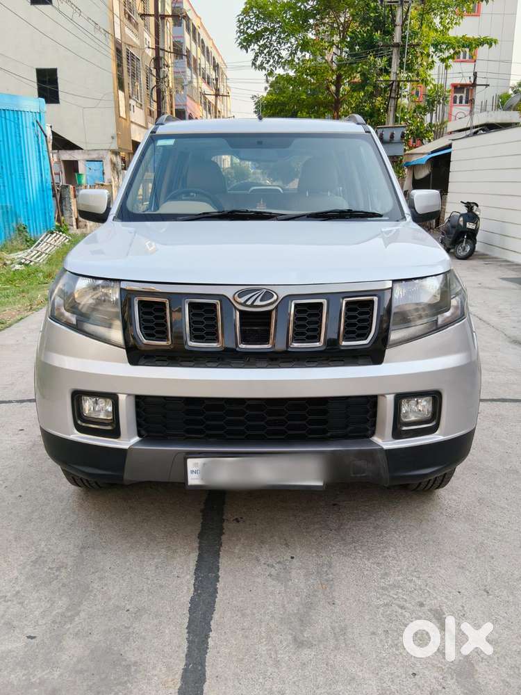 Mahindra Tuv 300 T10, 2019, Diesel