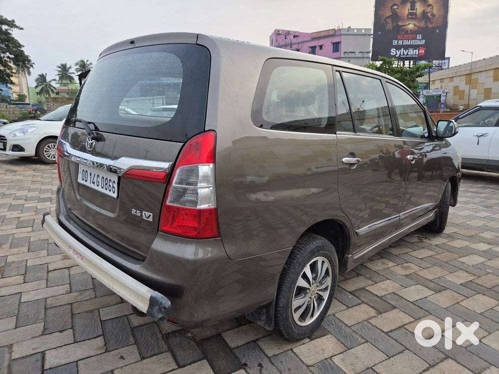 Toyota Innova 2.5 Vx 8 Str, 2016, Diesel