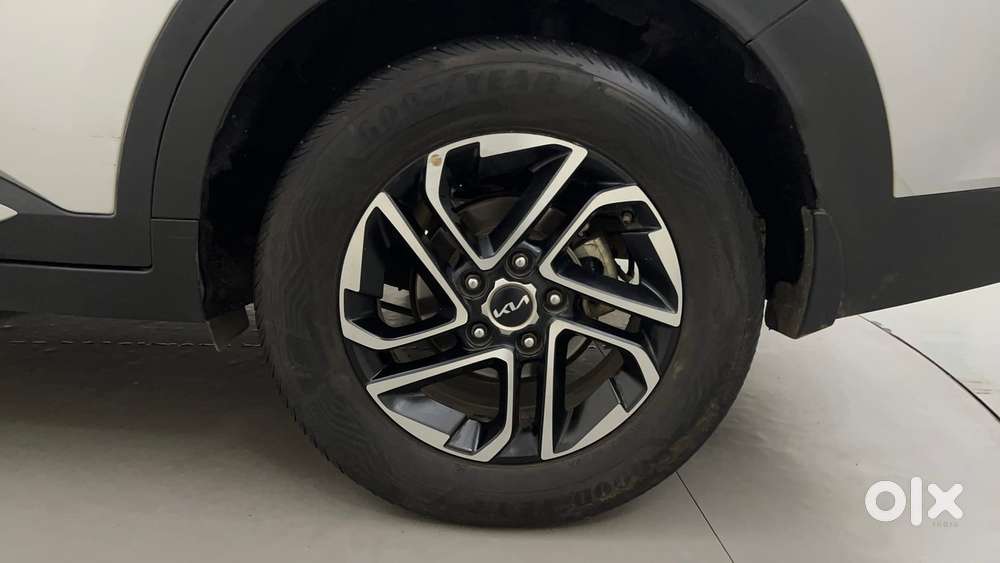 Kia Carens 1.5 Luxury Plus Diesel At 6 Str, 2022, Diesel