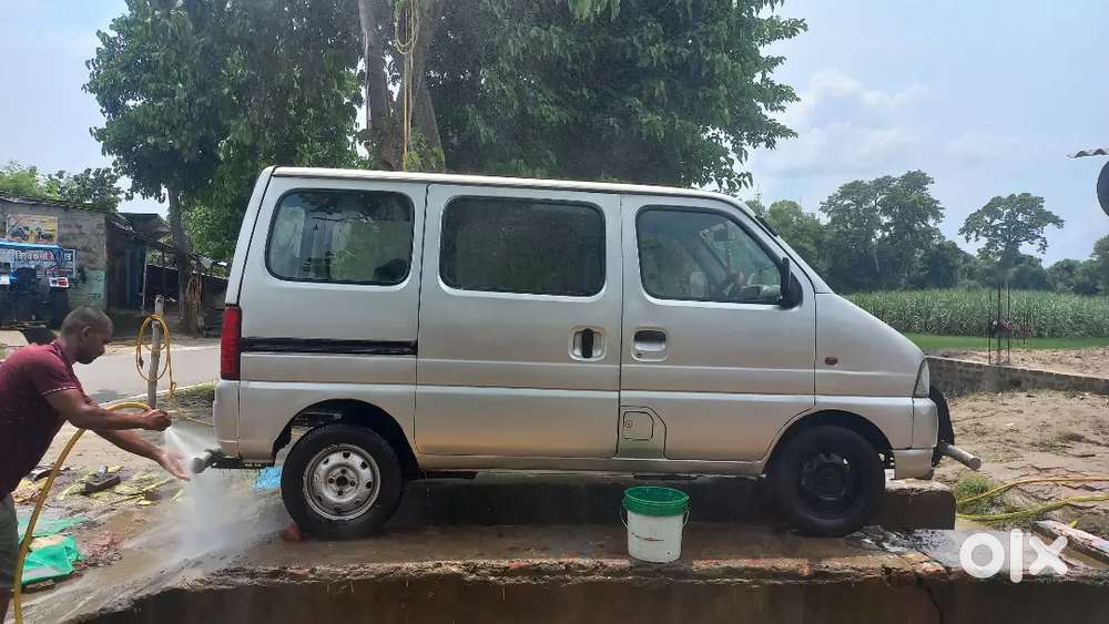 Maruti Suzuki Eeco 2011 Manual Smiles