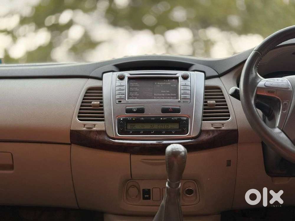 Toyota Innova 2.5 V 7 Str, 2014, Diesel