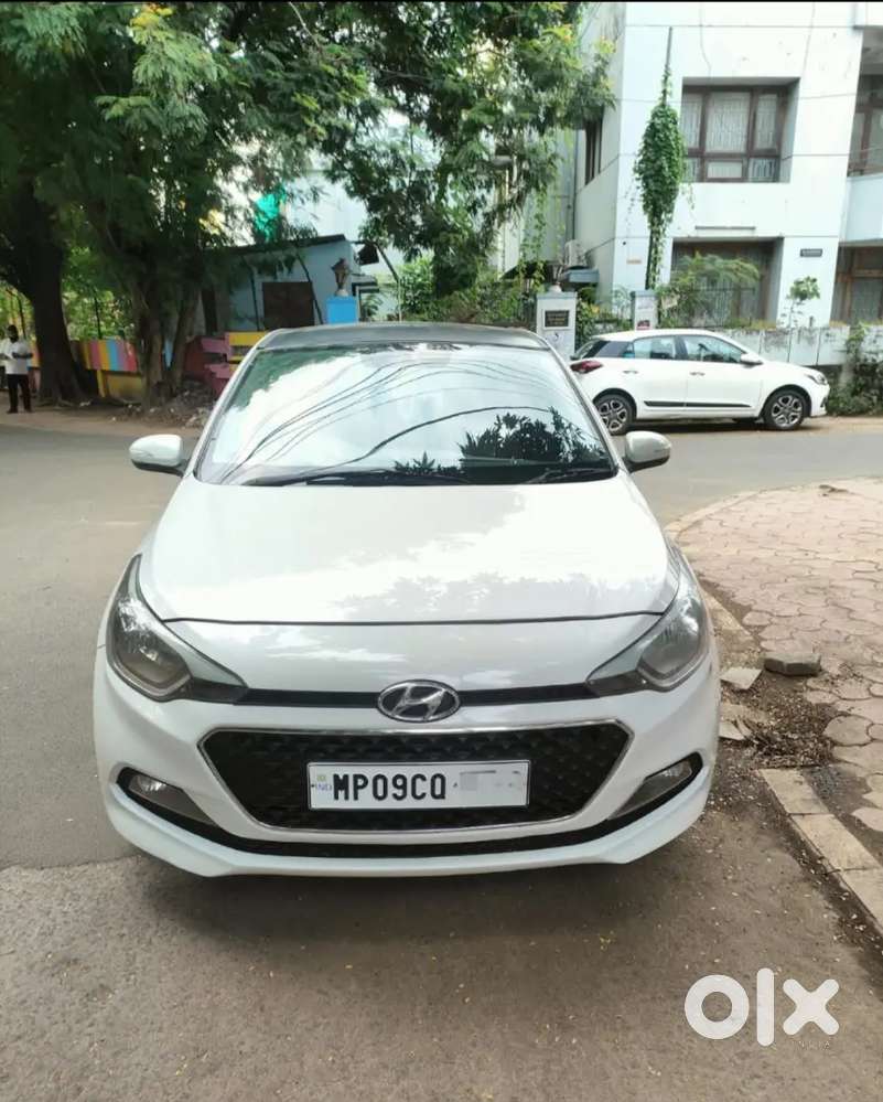 Hyundai I20 Elite, December 2014 Diesel, 62000 Km Driven