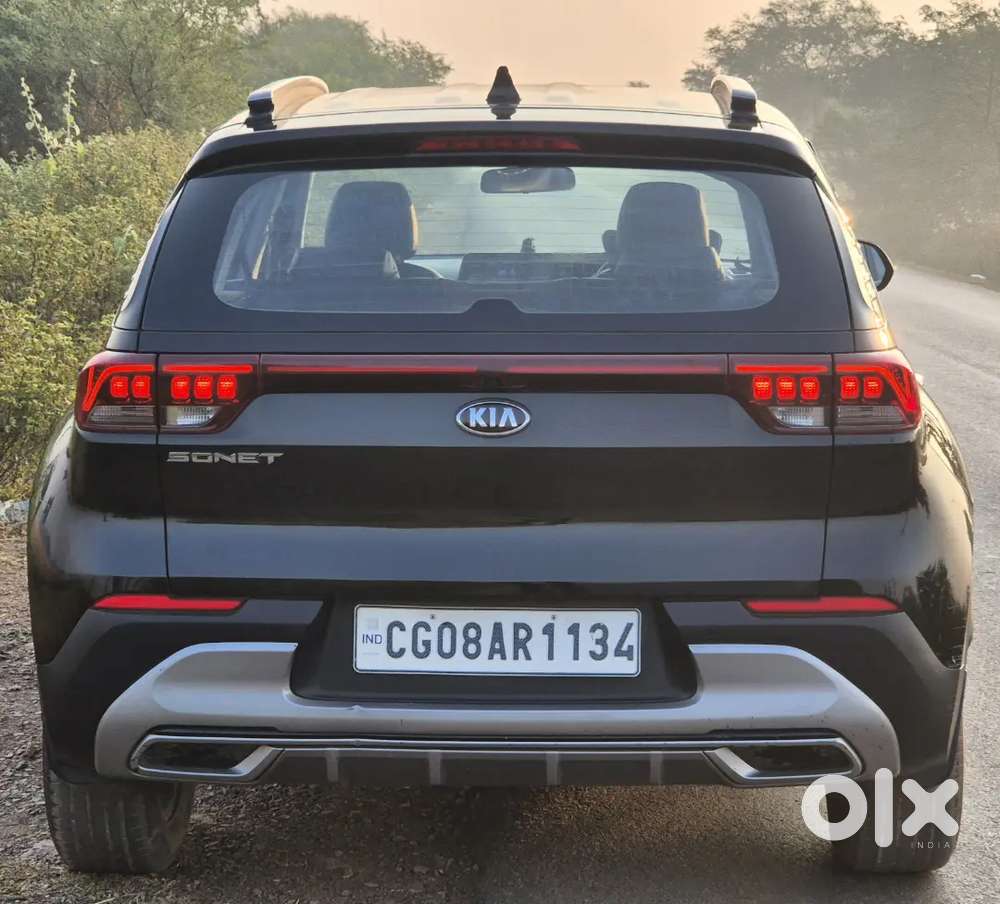 Kia Sonet Htx 2nd Top