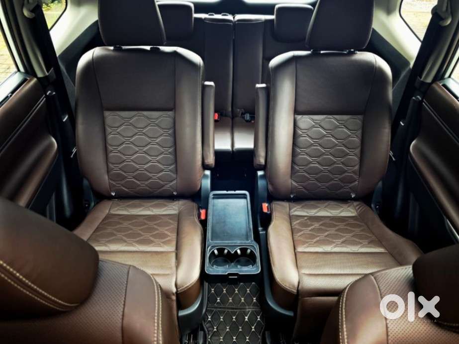 Toyota Innova Hycross 2.0 Zx (o) Hybrid 7 Str, 2023, Petrol