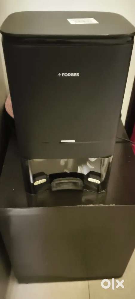 Brand new & in warranty eureka forbes cleaning robot for sale
