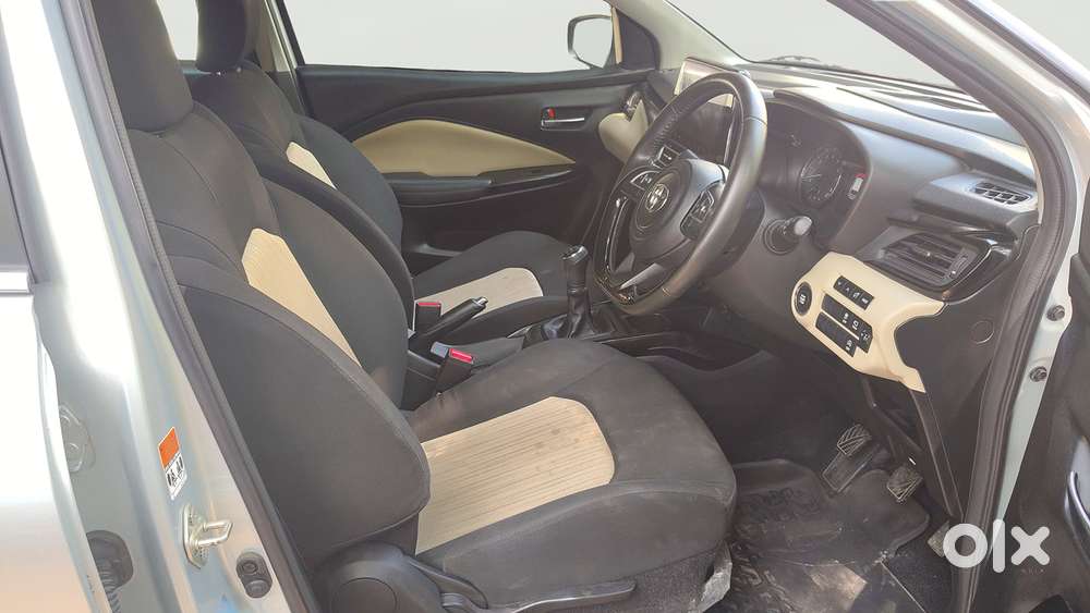 Toyota Glanza 1.2 V, 2024, Petrol