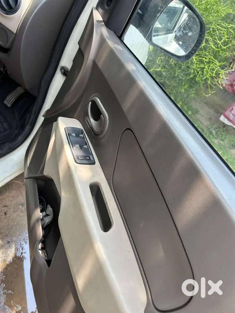 Renault Lodgy 2018 Diesel 190000 Km Driven