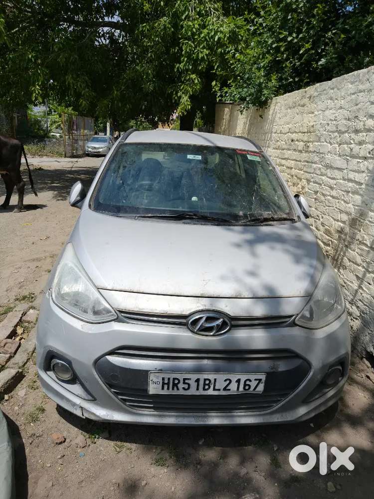Hyundai Grand I10 2017 Diesel 70000 Km Driven