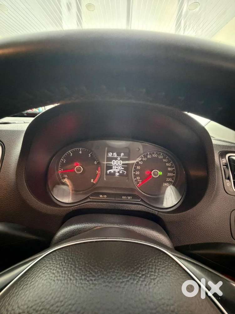 Volkswagen Polo 2019 Petrol 33500 Km Drivengt Tsi