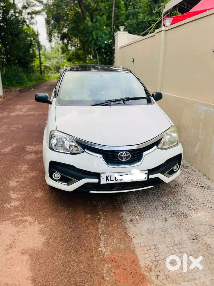 Toyota Etios Liva 2012
