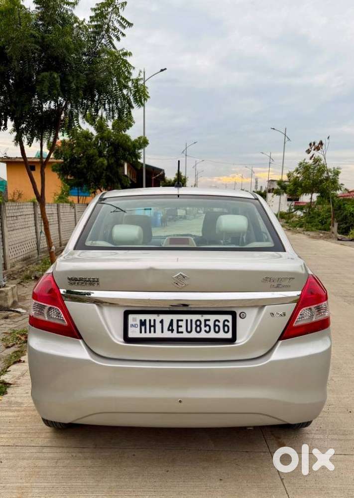 Maruti Suzuki Swift Dzire 1.2 Vxi Bsiv, 2015, Petrol