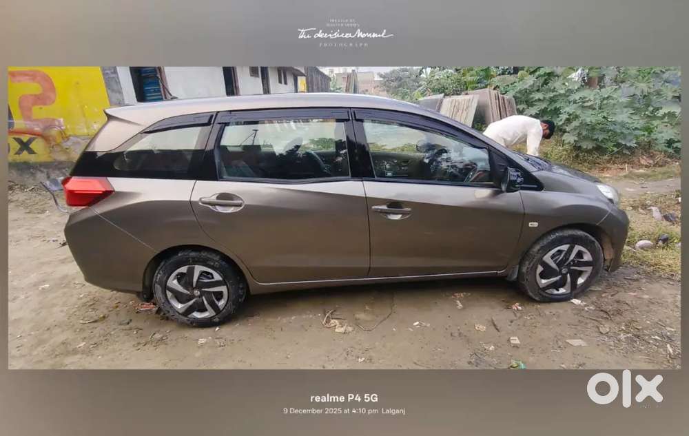 Very Good Condition Honda Mobilio Best Mileage 25 Kmph