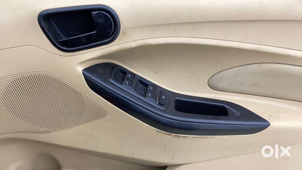 Ford Figo Aspire 1.2 Ti-vct Titanium, 2015, Petrol