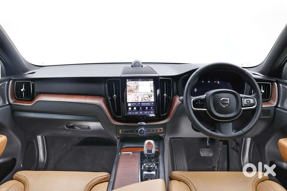 Volvo Xc60 Inscription, 2025, Petrol