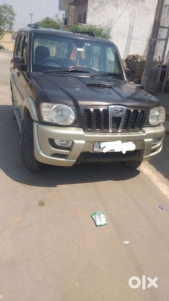Mahindra Scorpio 2011 Diesel 200000 Km Driven