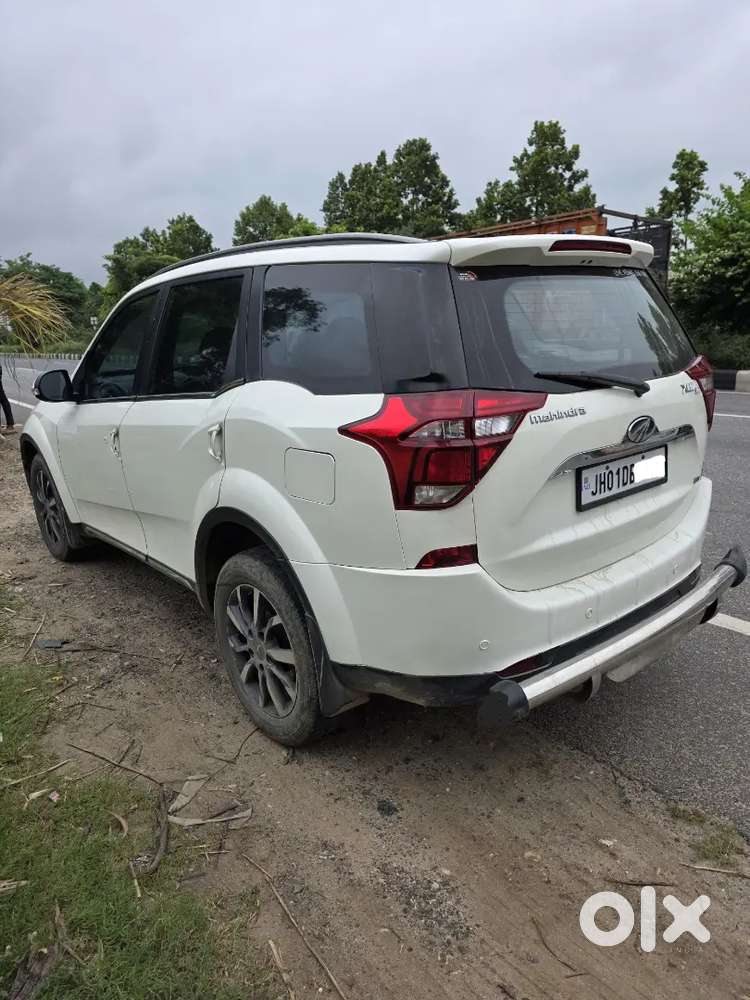 Mahindra Xuv500 W11 Top Model 2.2 Diesel 2018