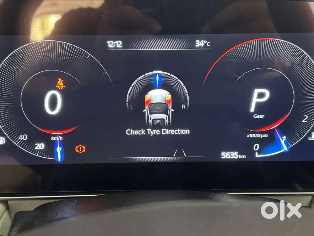 Mahindra Xuv700 Diesel At 2024 Luxury Pack