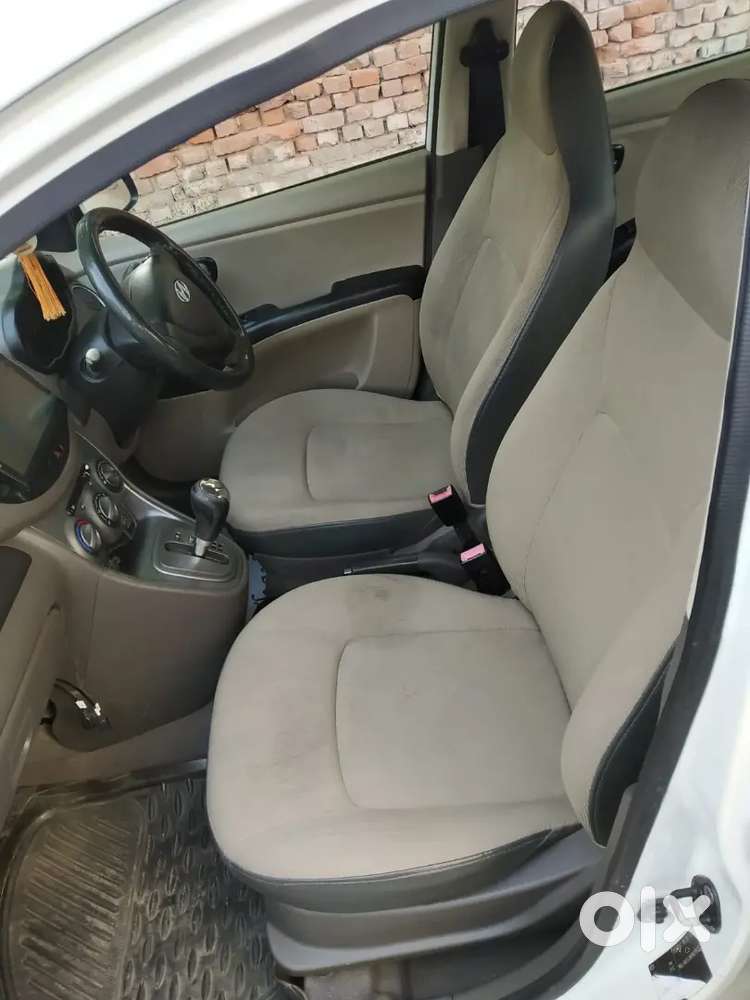 Hyundai I10 1.2 Top Model Automatic 2011 Petrol / Cng  Well Maintained