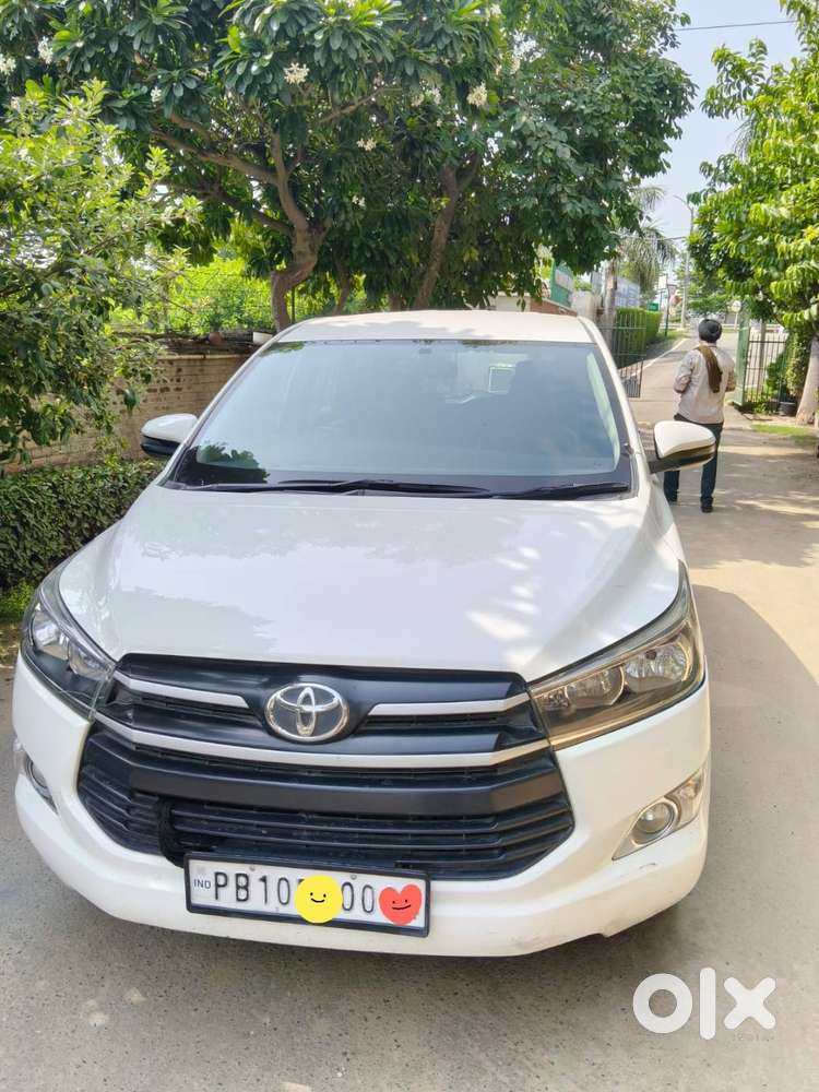 Toyota Innova Crysta 2018 Diesel Well Maintained