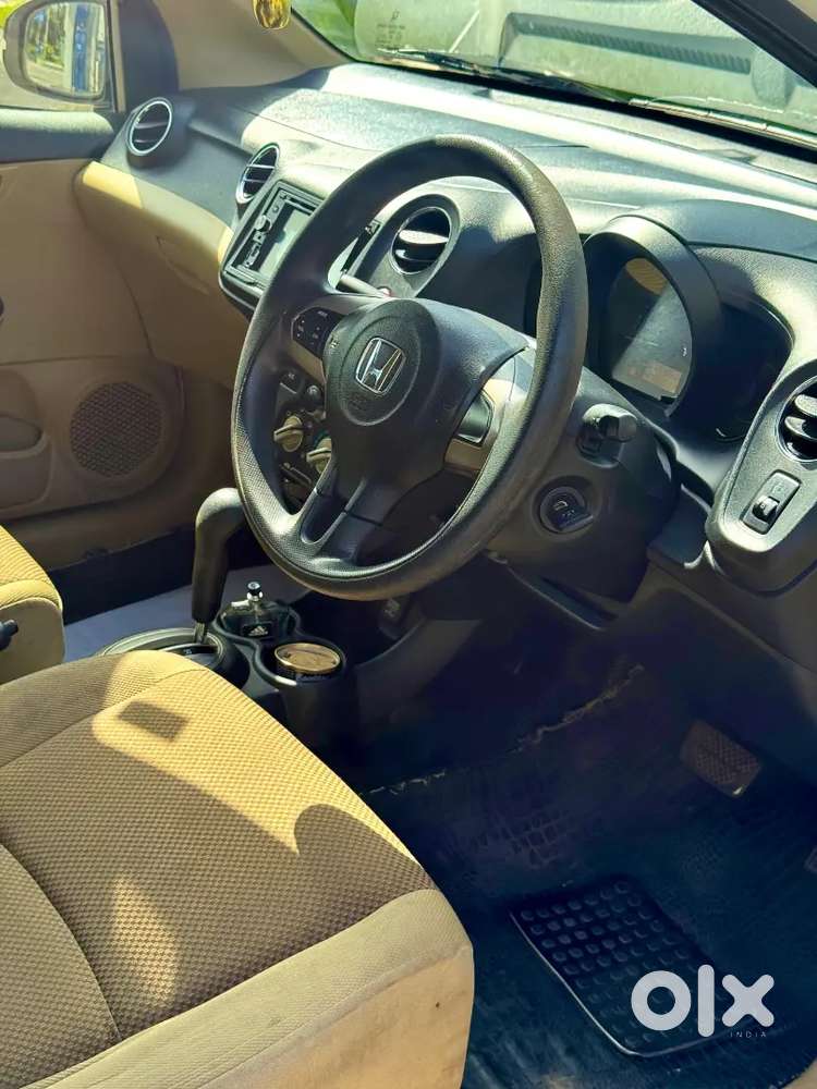 Honda Brio Automatic 2015