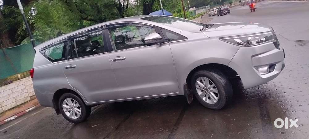 Toyota Innova Crysta 2016