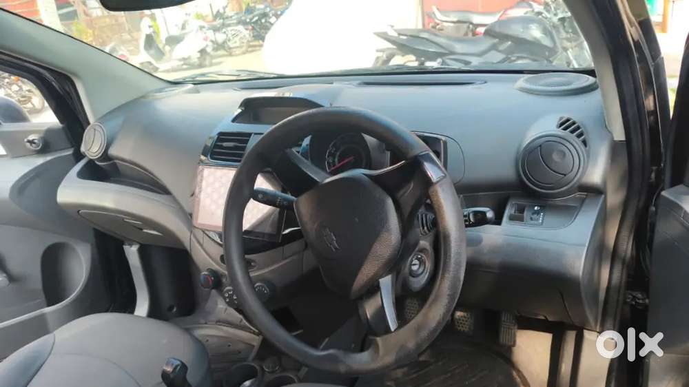 Chevrolet Beat Lt 2011 Petrol