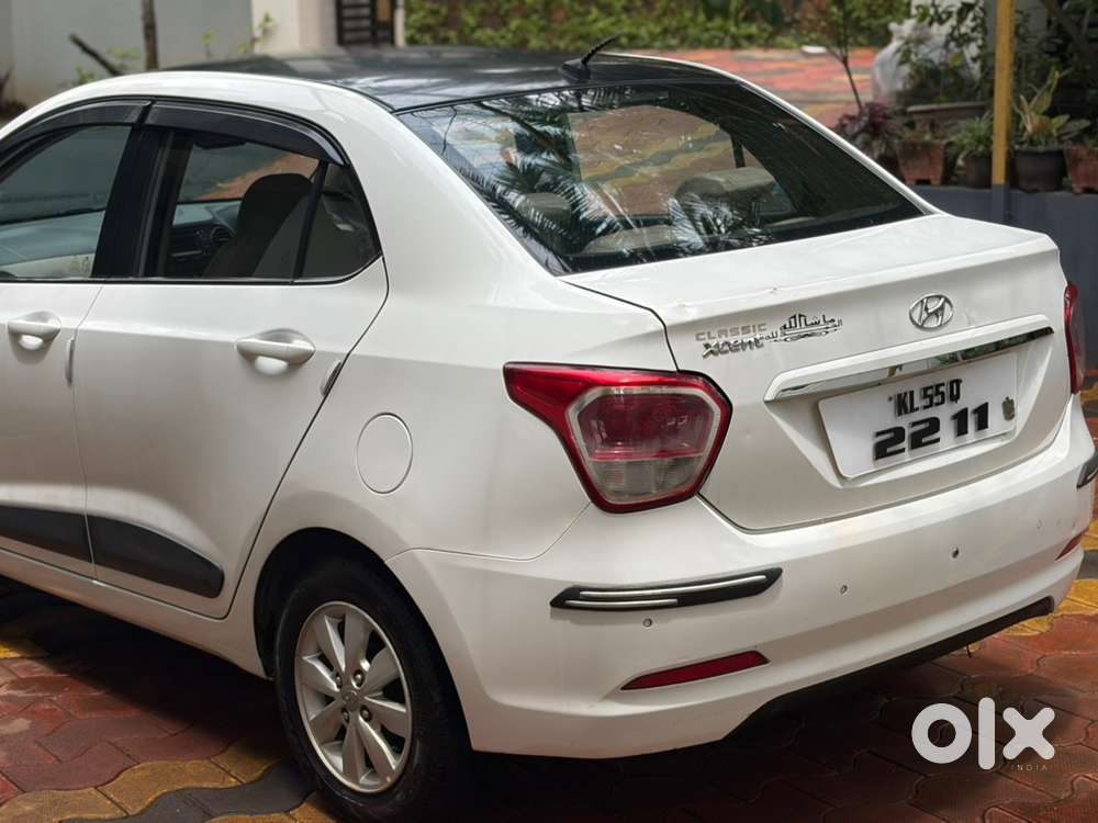 Hyundai Xcent 2016