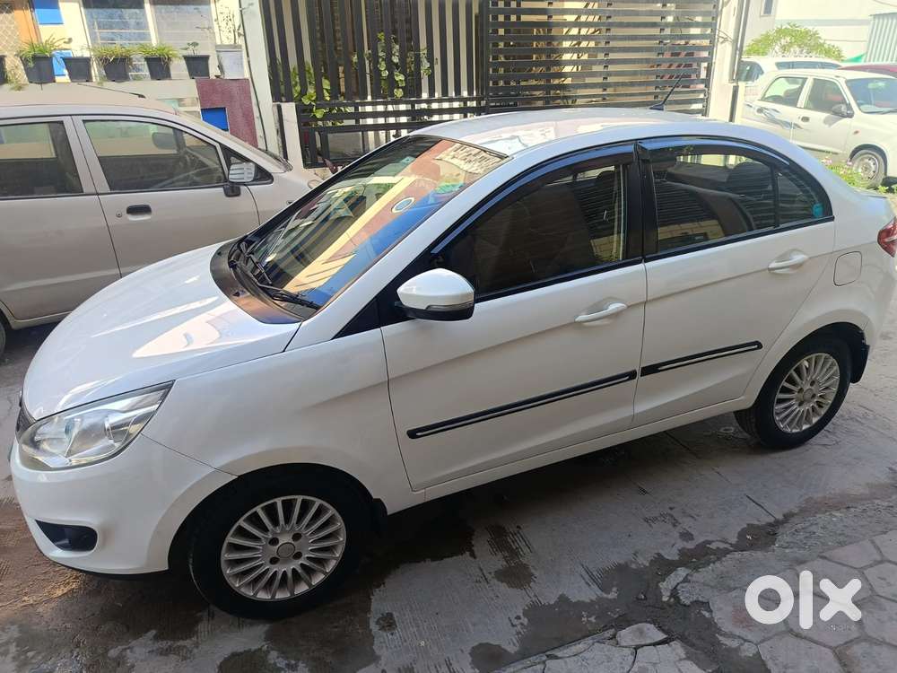 Tata Zest  1.2 Revotron Xt, 2015, Petrol