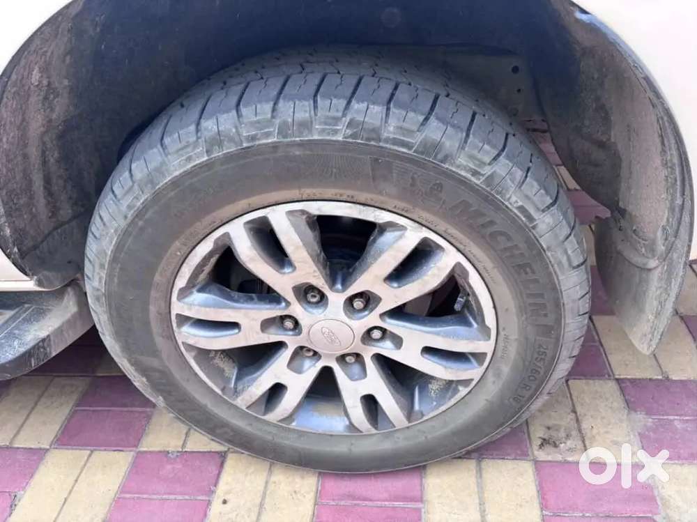 Ford Endeavour 2016 Diesel 150000 Km Driven