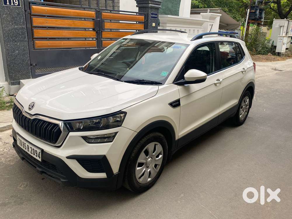 Skoda Kushaq Active 1.0 Tsi Mt, 2022, Petrol