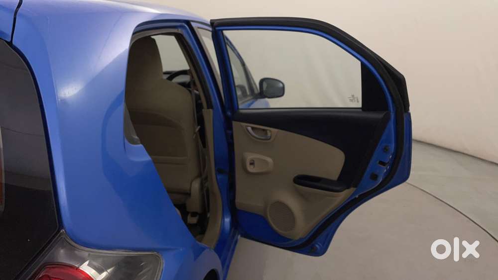 Honda Brio Vx Mt, 2014, Petrol