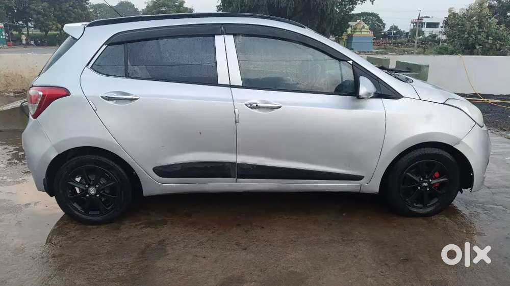 Hyundai Grand I10 2015 Diesel Well Maintained