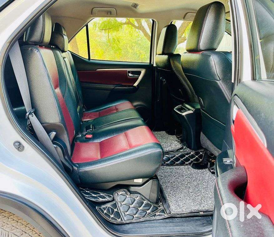 Toyota Fortuner Legender 4x2 At 2.8, 2024, Diesel