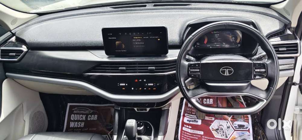 Tata Safari Pure Plus S, 2025, Diesel