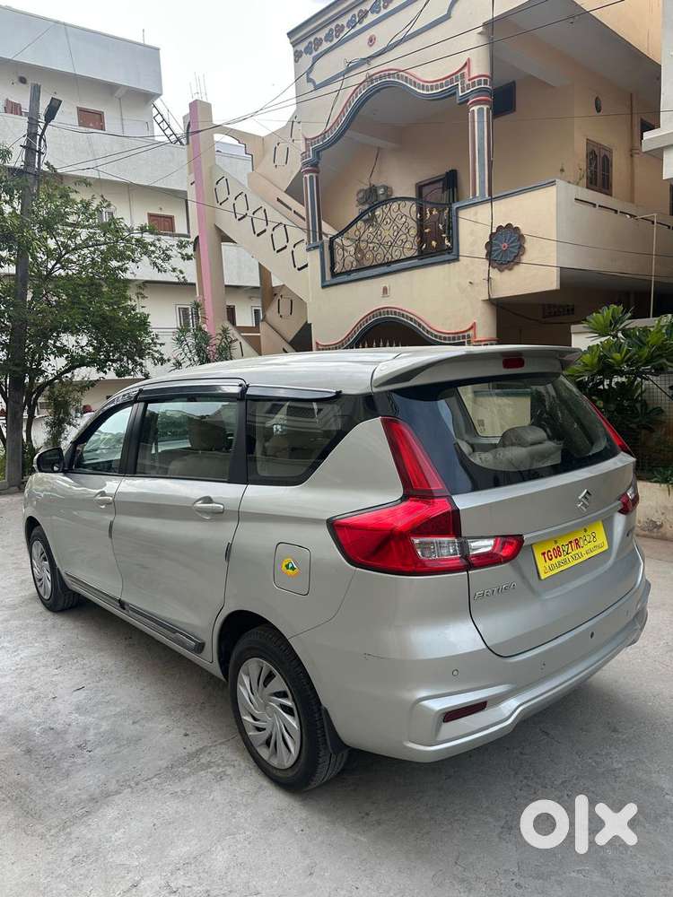 Maruti Suzuki Ertiga 1.5 Vxi, 2022, Petrol